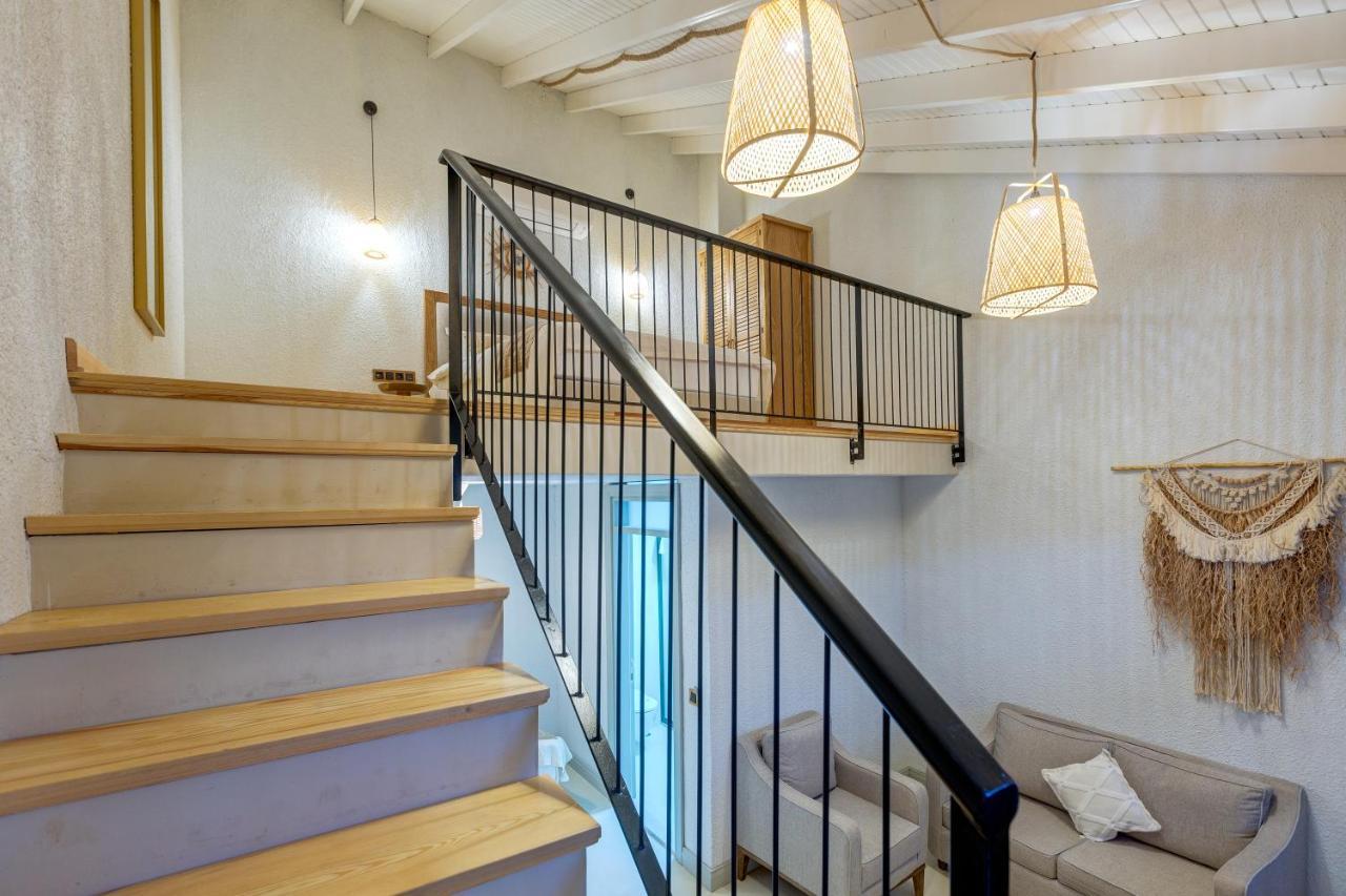 Navalia Hotel Foca Εξωτερικό φωτογραφία